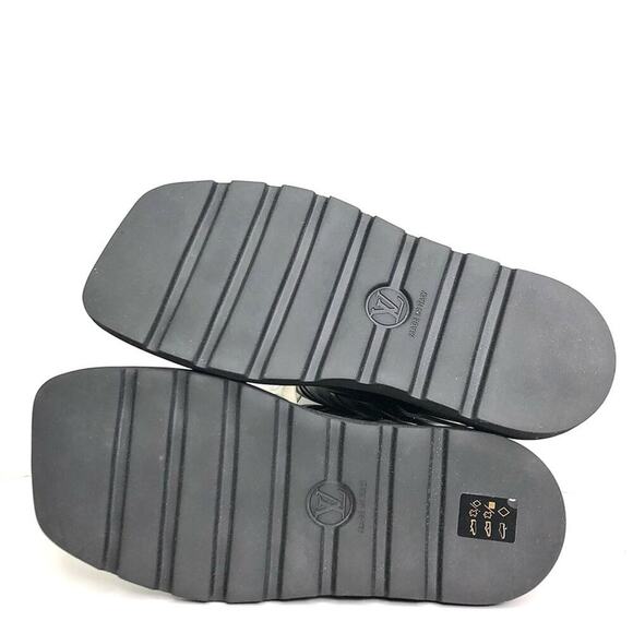 NIB Louis Vuitton A/W 2021 Runway Fornasetti LV Monogram Knee High Boots 37 - Picture 10 of 13